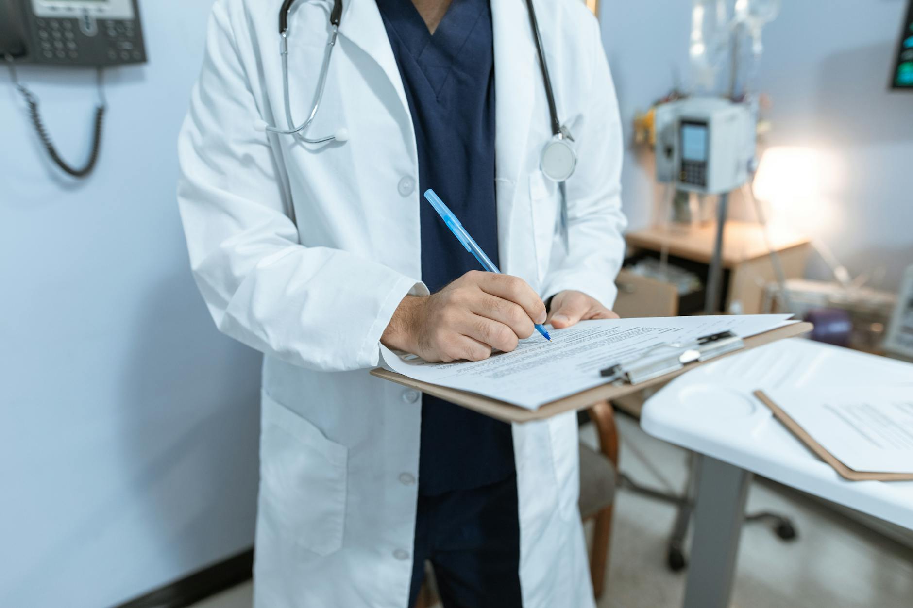 Stethoscope resting on a cardiology breach of duty report